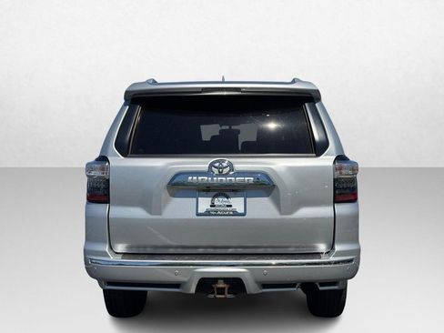 Used 2019 Toyota 4Runner Limited AWD/4WD image 7