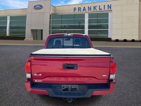 Used 2022 Toyota Tacoma SR AWD/4WD image 6