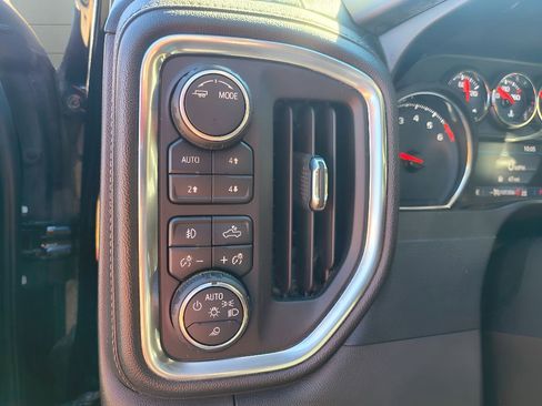 Used 2020 Chevrolet Silverado 1500 LT Trail Boss image 20