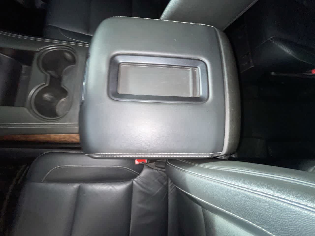 Used 2019 Chevrolet Suburban LT AWD/4WD image 21