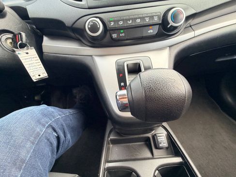 Used 2013 Honda CR-V LX image 12