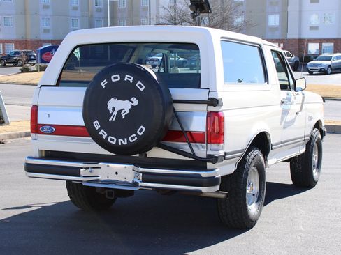 Used 1990 Ford Bronco AWD/4WD image 26