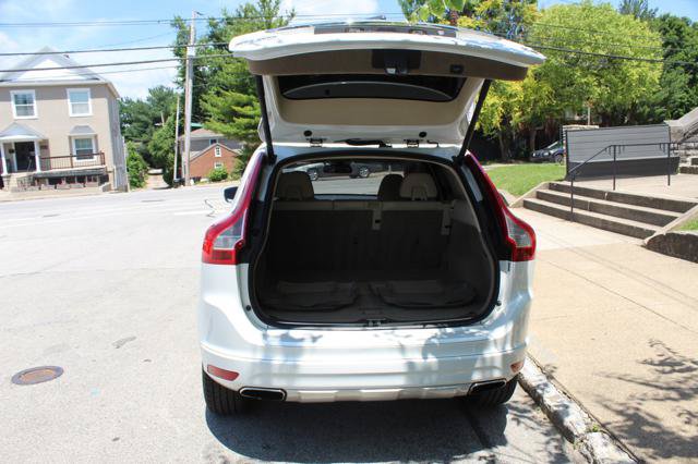 Used 2015 Volvo XC60 T6 Premier Plus AWD/4WD image 7