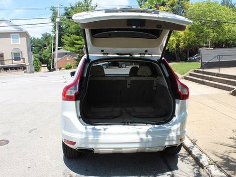 Used 2015 Volvo XC60 T6 Premier Plus AWD/4WD image 7