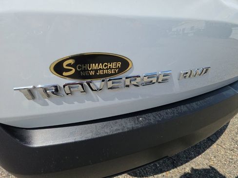 Used 2023 Chevrolet Traverse LT AWD/4WD image 35