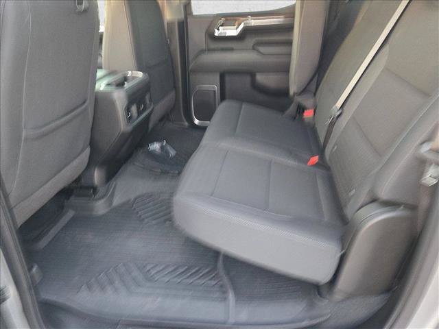 Certified 2024 Chevrolet Silverado 1500 RST AWD/4WD image 18