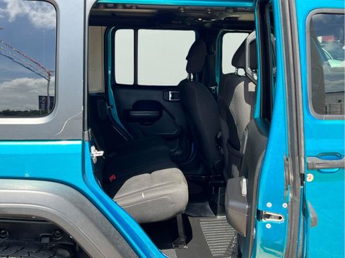 Used 2020 Jeep Wrangler Unlimited Sport S AWD/4WD image 24
