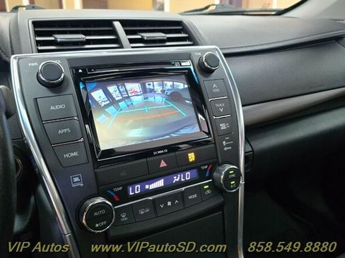 Used 2017 Toyota Camry XLE w/ Advanced Technology Package FWD image 21