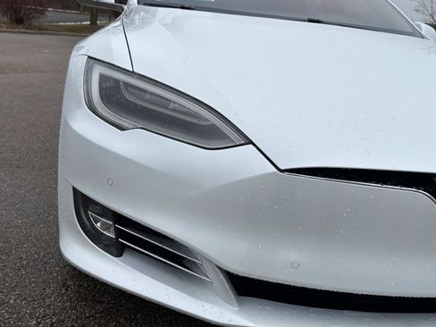 Used 2016 Tesla Model S 75 image 9