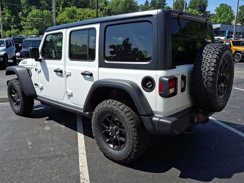 New 2026 Jeep Wrangler Unlimited Sport AWD/4WD image 4