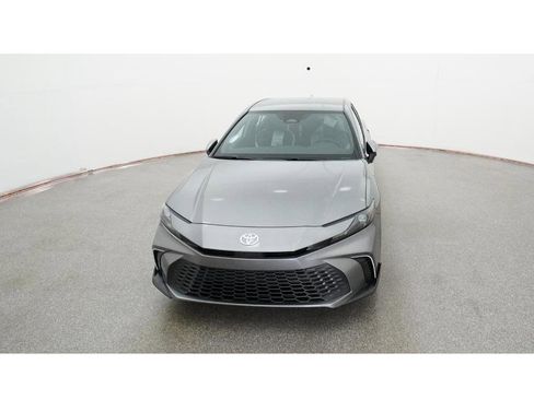 New 2026 Toyota Camry SE image 15