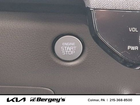 New 2026 Kia Carnival EX FWD image 19