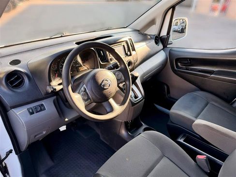 Used 2015 Nissan NV200 SV w/ Technology Package FWD image 8