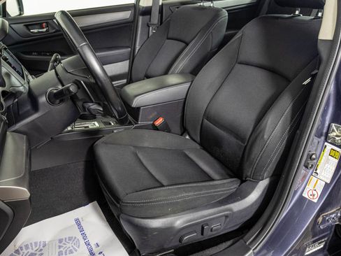 Used 2016 Subaru Legacy 2.5i Premium AWD/4WD image 22