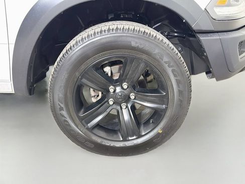 Used 2022 RAM 1500 Warlock AWD/4WD image 26