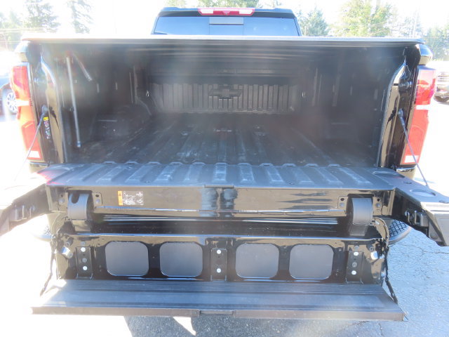 Used 2025 Chevrolet Silverado 2500 High Country AWD/4WD image 8