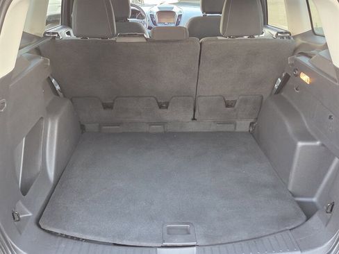 Used 2019 Ford Escape SE image 14