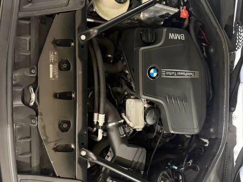 Used 2014 BMW 528i xDrive Sedan AWD/4WD image 20