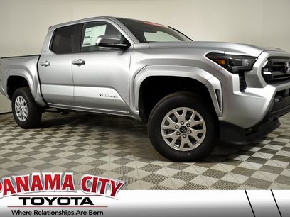 New 2025 Toyota Tacoma SR5