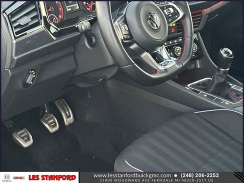 Used 2019 Volkswagen Jetta GLI image 21