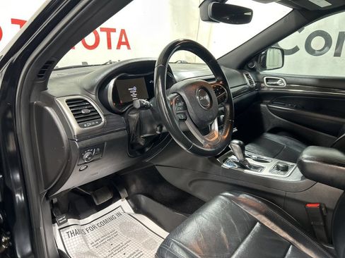 Used 2018 Jeep Grand Cherokee Overland AWD/4WD image 20
