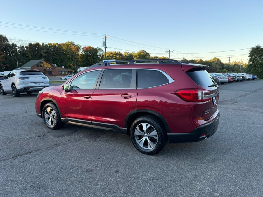 Used 2023 Subaru Ascent Premium w/ Convenience Package AWD/4WD image 4