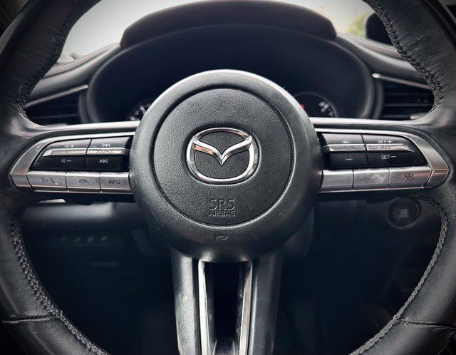 Used 2021 MAZDA CX-30 FWD 2.5 S w/ Premium Package image 17
