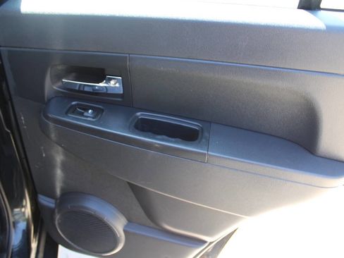 Used 2009 Jeep Liberty Sport RWD image 9