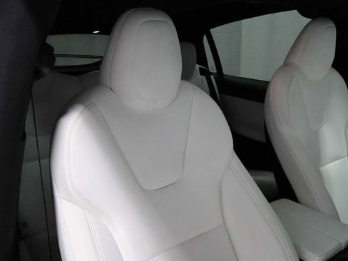 Used 2021 Tesla Model X Performance AWD/4WD image 18