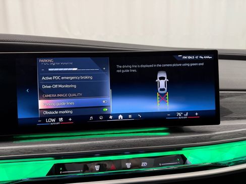 Used 2024 BMW 740i xDrive image 31