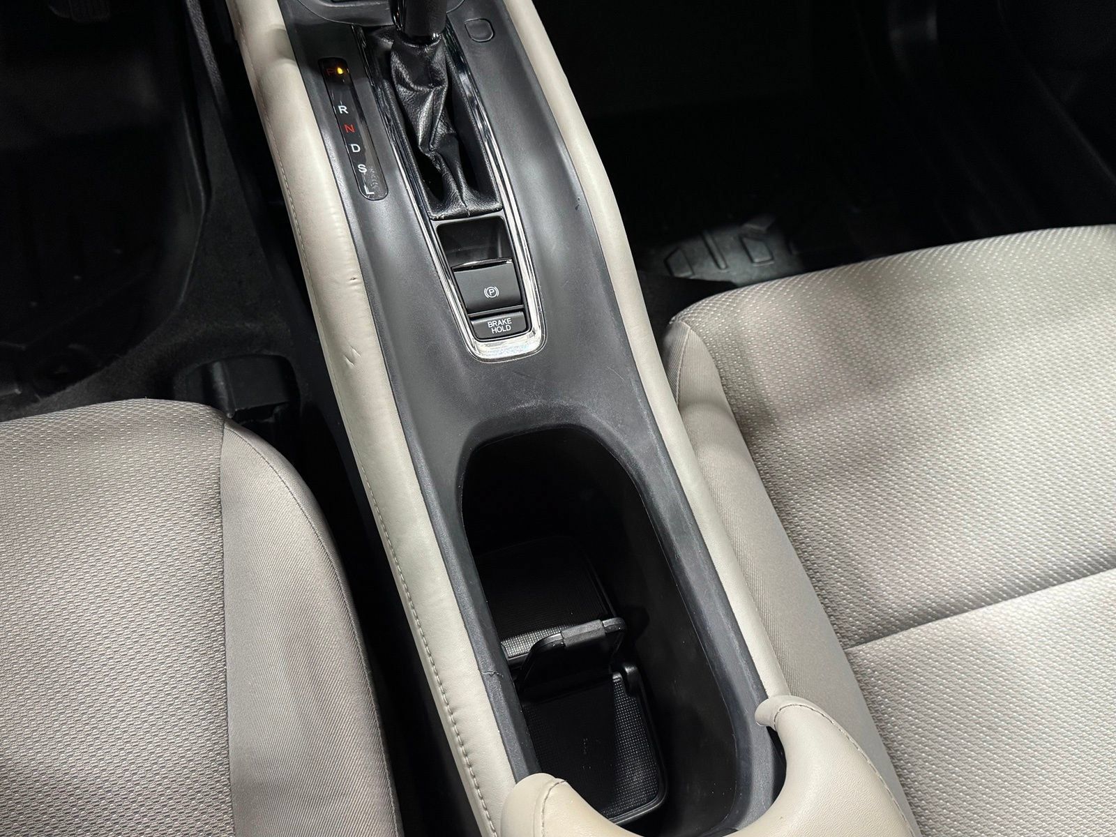 Used 2018 Honda HR-V LX image 25