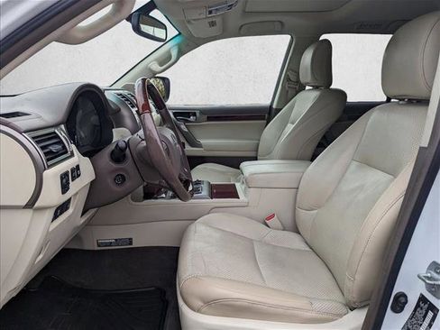 Used 2013 Lexus GX 460 Premium image 16