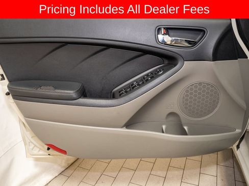 Used 2014 Kia Forte LX FWD image 10