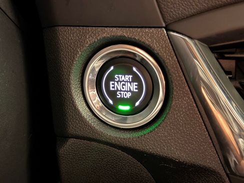 Used 2025 Buick Encore GX Preferred FWD image 21
