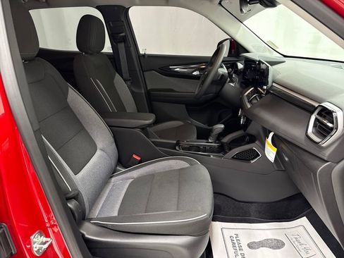 Used 2026 Chevrolet TrailBlazer LT image 9