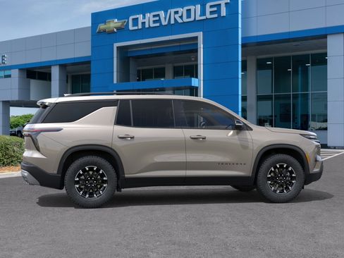 New 2026 Chevrolet Traverse Z71 AWD/4WD image 5