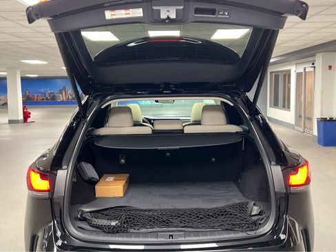 Certified 2024 Lexus RX 350 Premium w/ Kick Sensor & Tow Package AWD/4WD image 25