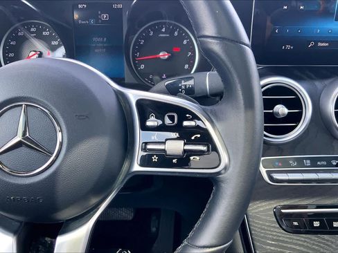 Used 2021 Mercedes-Benz GLC 300 4MATIC image 22