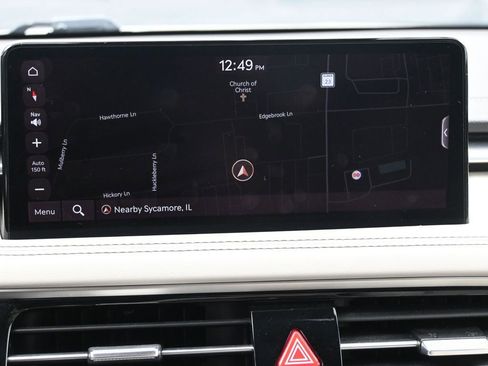 Used 2024 Genesis G70 2.5T image 18