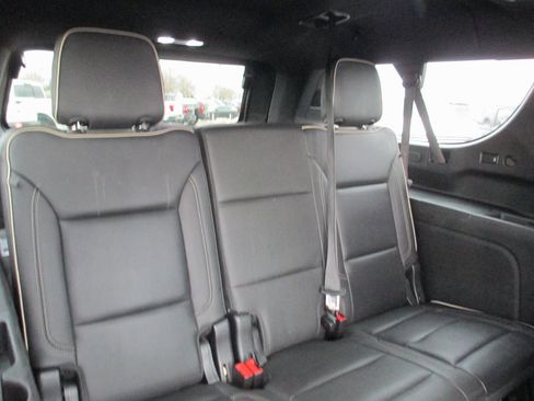 Certified 2021 GMC Yukon XL SLT w/ SLT Premium Package image 24