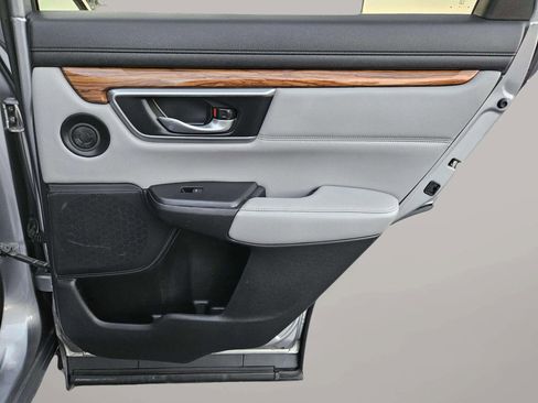 Used 2018 Honda CR-V EX-L image 18