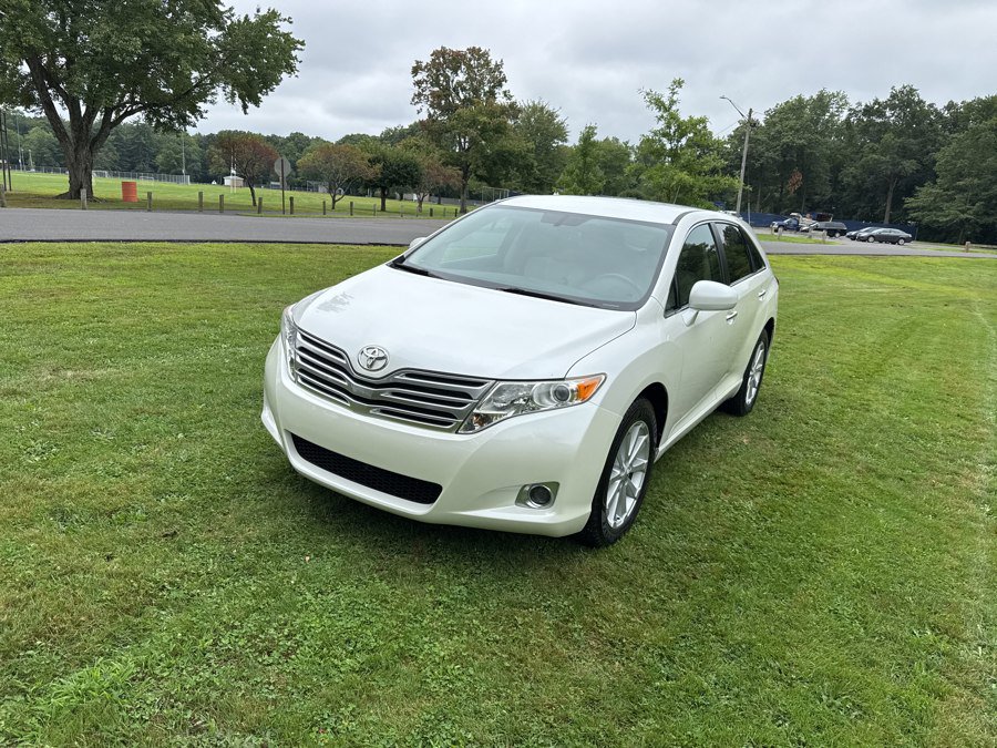 Used 2010 Toyota Venza AWD image 5
