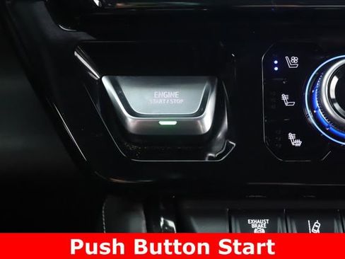 Used 2024 GMC Sierra 2500 AT4X AWD/4WD image 25
