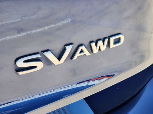 Used 2024 Nissan Rogue SV AWD/4WD image 12