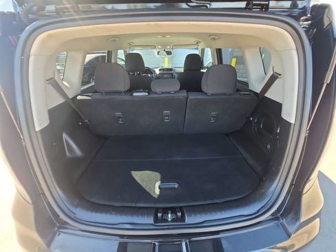 Used 2019 Kia Soul FWD image 12