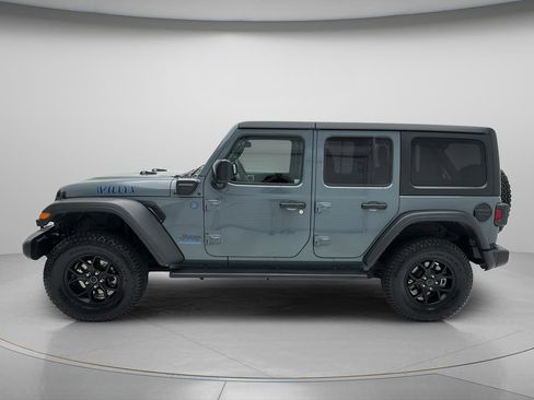 Used 2024 Jeep Wrangler Unlimited AWD/4WD image 7