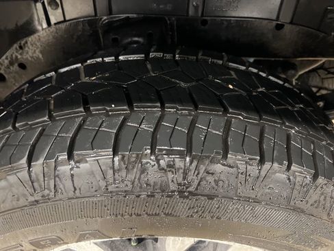 Certified 2024 Nissan Titan PRO-4X w/ Pro-4x Convenience Package image 45