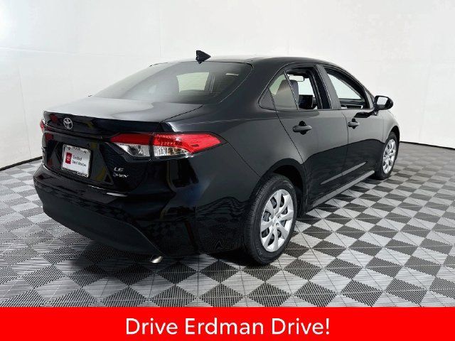 Certified 2026 Toyota Corolla LE FWD image 23