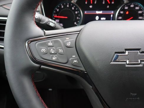 Used 2023 Chevrolet Equinox RS image 6