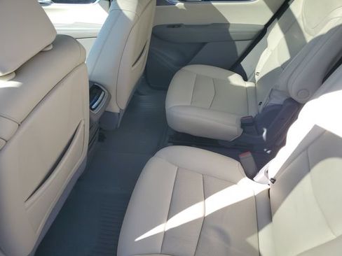 Certified 2024 Cadillac XT6 Premium Luxury w/ LPO, Floor Liner Package AWD/4WD image 33